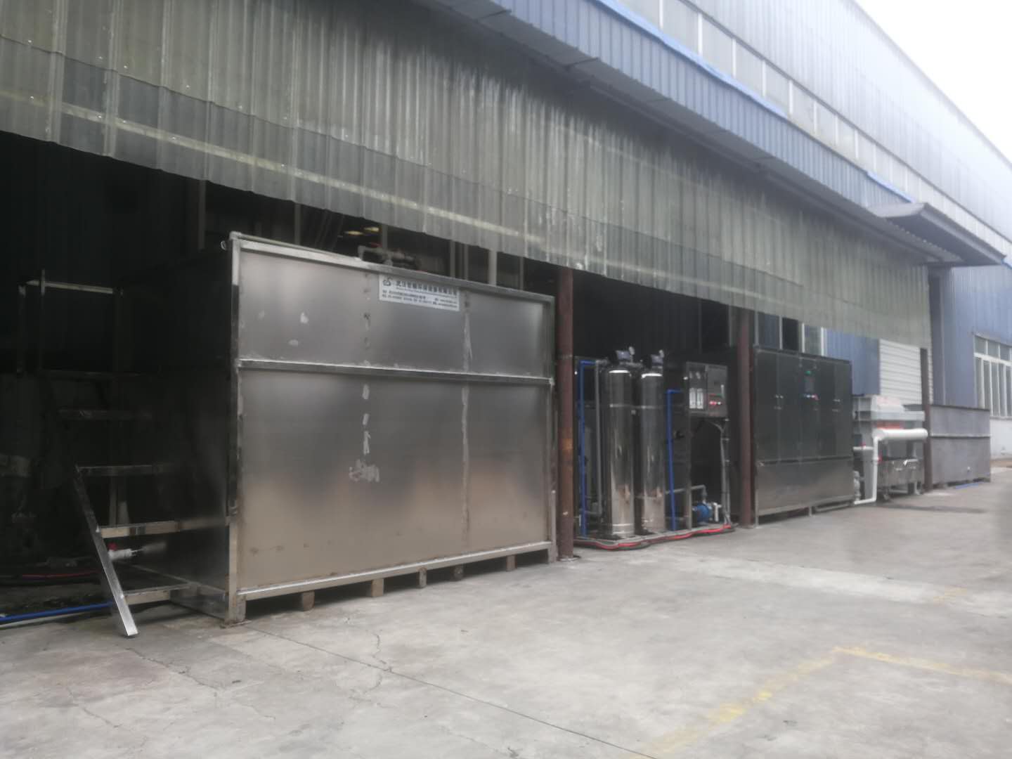 1543781564866709.jpg 1543781564866709.jpg