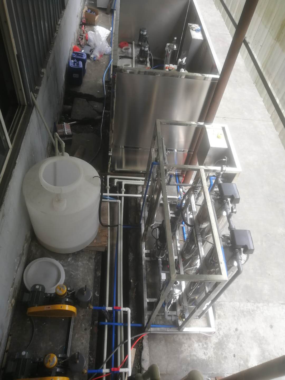 1543781564902695.jpg 1543781564902695.jpg